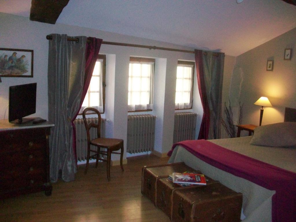 La Maison Des Gardes - Chambres D'Hotes Cluny Pokój zdjęcie